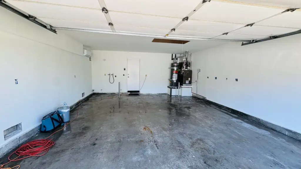 Garage Drywall Installation and Finishing in Castaic